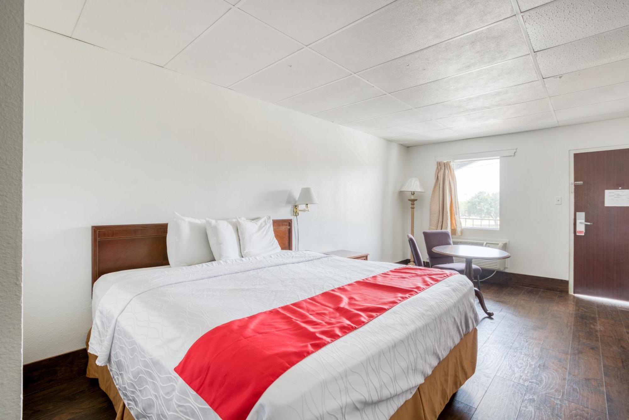 Oyo Hotel San Antonio Lackland Air Force Base West Εξωτερικό φωτογραφία