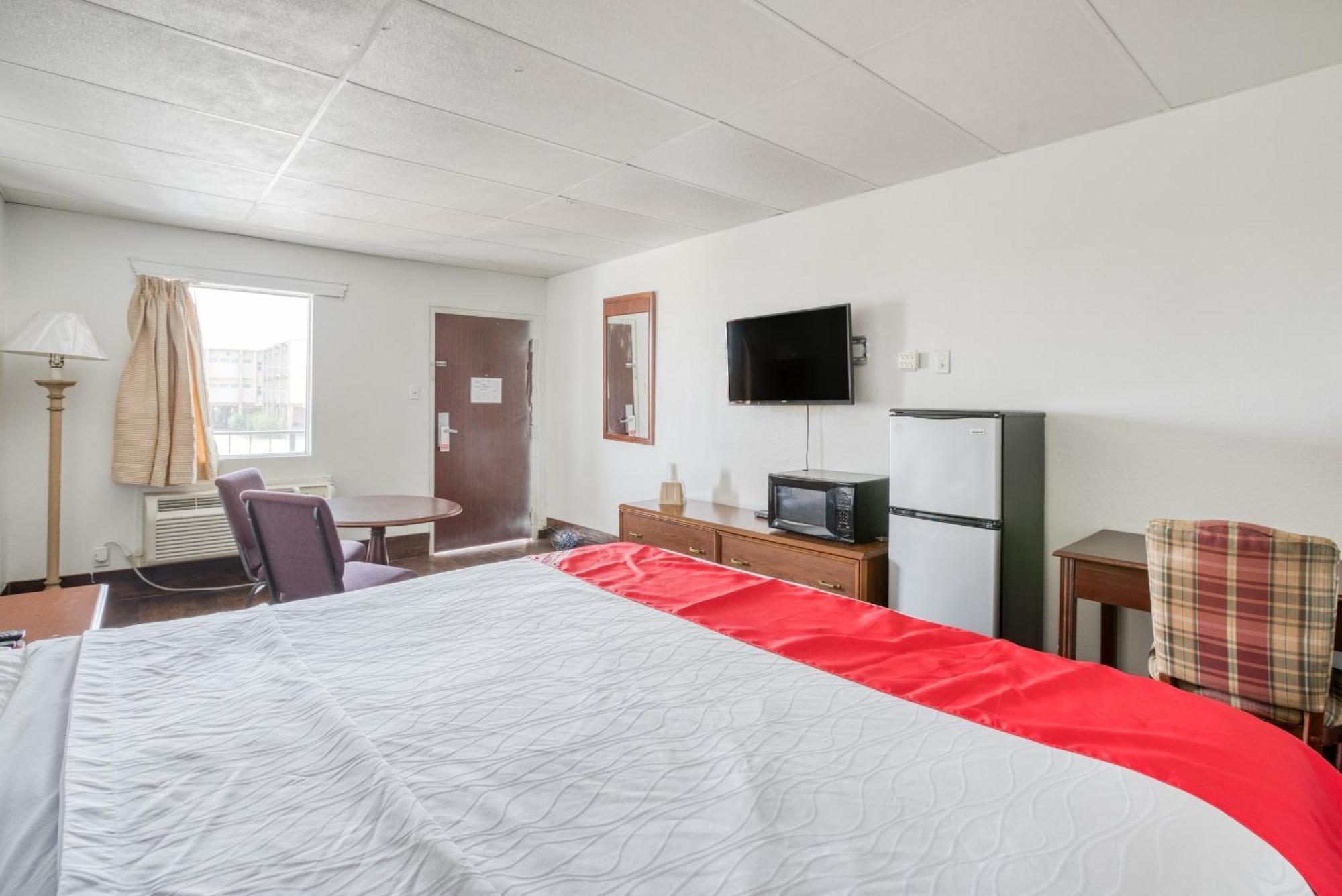 Oyo Hotel San Antonio Lackland Air Force Base West Εξωτερικό φωτογραφία